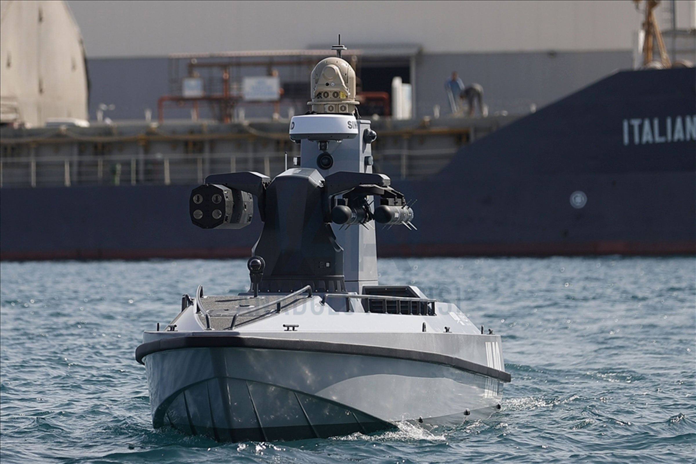 ULAQ-11 platform detail